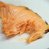 【ローソン】焼鮭って食べるとやっぱり美味しいんだよなぁ。