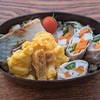 自分のお弁当作り、卵料理は具材を入れてささっと焼いて、です。