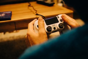 ゲームデバッガーってどんな仕事？主な仕事内容と向いている人の特徴