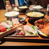 レトロ建物とおさかな食堂