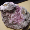 コバルト方解石　"Cobaltian Calcite" Agoudal mine, Bou Azzer mining complex, Morocco