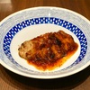 豊洲の「米花」でまぐろ頬肉ソテー、蟹味噌汁。