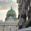 コロナ終息を祈って。（写真）ウィーンとハンガリーのペスト塔に想いをはせる