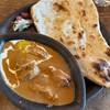 暑い日に暑い国の食べ物を食べたがお財布は冷える一方だ