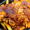 【からやま】旨辛ソース唐揚げが中毒性あり!!ご飯が止まらない「赤辛定食」【ポテト復活】