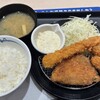 節制中飲食物摂取記録.海鮮3種（カキフライ2個・アジフライ1枚・海老フライ1尾）盛合せ定食