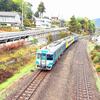 佃駅の歩道橋で見た185系特急「剣山」