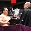 【大相撲夏場所】小結若隆景が12勝3敗で、決定戦で大関霧島を下し25場所ぶり2度目の優勝。