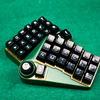 Oddball v2｜25mmトラックボールを親指に組み込んだ39キー分割自作キーボード