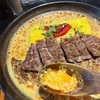 福岡市中央区薬院、Ｒスリランカで豚肩ロースステーキカレーランチは追いカレーと一口ライスが無料でえっ？この量で………一口だと？満足ランチおじさん