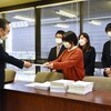 自民盗県議団や犯罪維新、「家庭教育に入り込みたい豚うんこ」