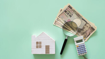 最新版「住まいの売却検討者＆実施者」調査。売却動機や売却物件の築年数などを年代別に解説！