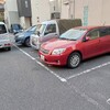 会社の駐車場からは、毎日配送の現場に