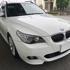 梁井、代車に乗る(BMW 530i E61型)。
