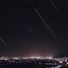 甲府盆地の夜景と沈みゆくオリオン