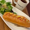 調布の NEW YORKER’S Cafe でホットドックを片手にリモートワーク。 #グルメ #食べ歩き #wifi #カフェ #調布 