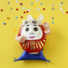 紙吹雪が舞う合格発表のだるまさん !!