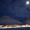 北の大三角形の旅（９）2020年3月4日　Longyearbyen 3（ホッキョクグマの幻影に怯えながら遠景）