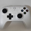 8BitDo Ultimate 2 レビュー 日本人の手に馴染むサイズ感のゲームパッド