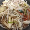 サッポロ一番 札幌ラーメンどさん子監修味噌ラーメンを野菜たっぷりにして食べてみた