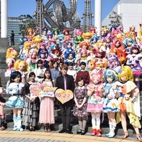 歴代全プリキュア とハイタッチの集合イベント 55人が勢揃い プリキュアオールスターズ In ラグーナテンボス 横浜の様子も ひなぴし
