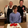 焼肉龍音さんインスタより　昨日は宇野昌磨さんの壮行会を 龍音のお肉と西本ファームさん のイチゴでご用意させて頂きました！