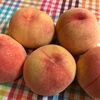完熟の桃が届きました〜ウイスキーと一緒にいただきまーす〜