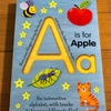 絵本紹介：A is for Apple (Smart Kids Trace-and-Flip) 