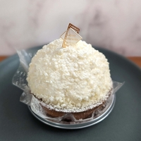 【シャトレーゼ】のレアとベイクドの2層ケーキ「ベリーのフロマージュタルト」を実食｜外見の特徴や味、食感、過去の類似商品などについて徹底解説