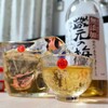 蔵元の梅酒と津軽のびいどろ