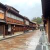 だぁれも居ない、雨に濡れたひがし茶屋街も良いよ