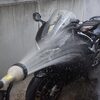 昨日のツーリングでドロドロになったバイクの洗車整備