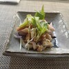 創作料理バルで楽しむ地鶏と生ビール