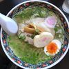 ●函館といったら塩ラーメン、老舗の「あじさい」さんのラーメンはうつくしい