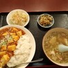 西川口の「中華餃子王」で麻婆豆腐丼・水餃子定食を食べました★