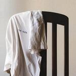 鄒序 –「tshirt」歌詞，曲是“最好的敘事往往源自最簡單的生活切片...”