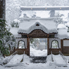 雪のさっかの寺
