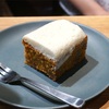 神楽坂の「Vegetable base Tokyo」でキャロットケーキ。