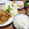 バンコクの定食屋・とん清　安くて美味しくてボリューム満点のお店