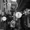 大須の路地裏をモノクロで歩く｜光と影に見つけた街の表情