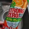 日常：ストロングゼロ ダブル オレンジを飲んでいる