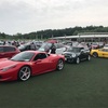 フェラーリに取り囲まれる。(^^)