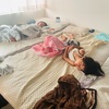 寝室に脚付きすのこベッドを購入。