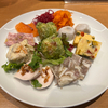 大阪、阪神バル横丁の「酒屋食堂 スタンドましか」さんで昼飲みをしました