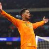【画像】ジュード・ベリンガムとかいうクリロナ並みのルックスのサッカー選手ｗｗｗｗｗｗ