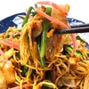 〜【おうちde麺ごはん】ニラをたっぷり！豚キムチ焼そば♪ニンニクとごま油の香り！たまらん〜