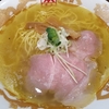 鶏　鰹　煮干しの出汁の洗練された透明スープからガツンと旨味が出まくっているラーメンをいただきます（２回目）