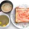 朝食のような昼食にプラス焼き芋でした。