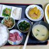 相鉄和田町駅から徒歩4分のところにある信栄食堂で超絶CPの定食を堪能…の巻