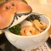 分福茶釜の地で食べるひもかわうどん。名物の鬼ひもかわはタヌキの器が可愛すぎて悶絶。【花山うどん（館林・本町）】